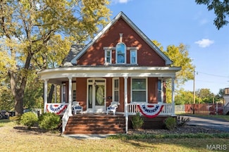 31 S 97th St, Belleville, IL 62223