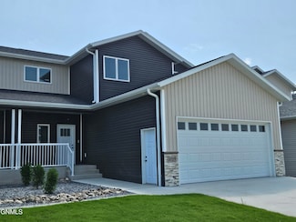 4127 Steel Place, Bismarck, ND 58503