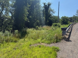 208 Briar Hill Rd, East Franklin Township, PA 16201