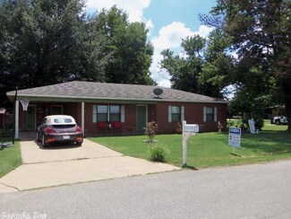 1911 Jay St, Walnut Ridge, AR 72476