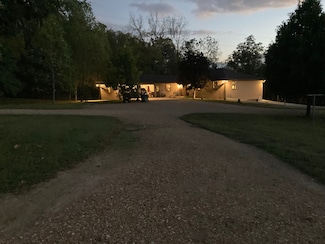 Maries Road 607, Dixon, MO 65459