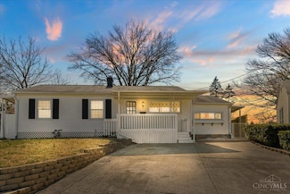 6716 Schuster Ct, Cincinnati, OH 45239