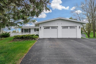 89 Lake Summerset Rd, Davis, IL 61019