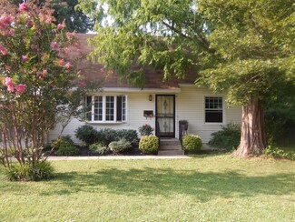 917 Jones Dr, Louisville, KY 40214