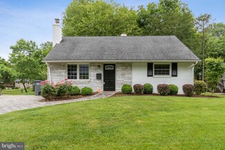 3324 Slade Run Dr, Falls Church, VA 22042