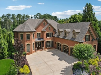 560 Arcaro Dr, Alpharetta, GA 30004