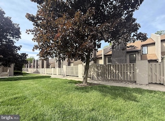740 W Aaron Dr, State College, PA 16803