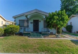 708 E 76th St, Los Angeles, CA 90001