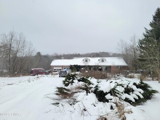298 Maple Grove Rd, Starrucca, PA 18462
