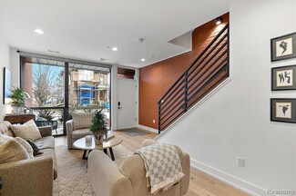258 Edmund Place, Detroit, MI 48201