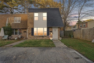 3669 Bancroft Dr, Virginia Beach, VA 23452