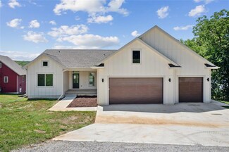 28681 Meadow Ct, Moravia, IA 52571