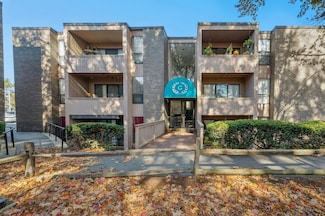 10 Shrewsbury Green Dr Unit J, Shrewsbury, MA 01545