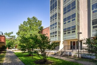 689 Luis Munoz Marin Blvd Unit 1010, Jersey City, NJ 07310