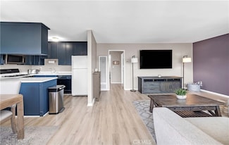 25925 Narbonne Ave Unit 30, Lomita, CA 90717