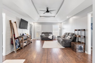 1006 Glennie Lee Dr, Greenbrier, TN 37073