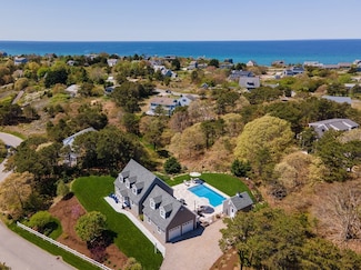 4 Laura's Way, Truro, MA 02652