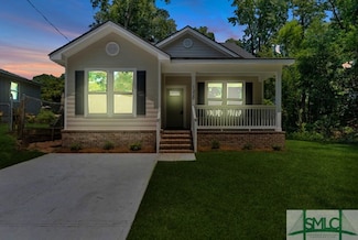 1320 E 71st St, Savannah, GA 31404