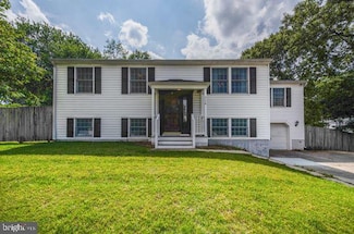714 Hyde Park Dr, Glen Burnie, MD 21061