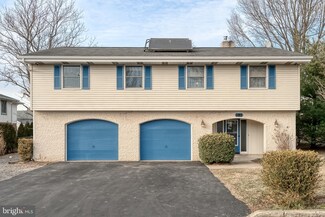 181 E Market St, Palmyra, PA 17078