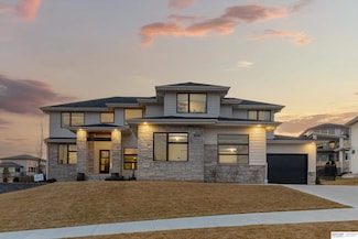 3526 S 214th St, Elkhorn, NE 68022