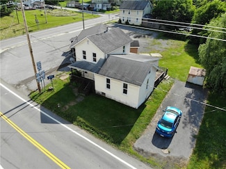 5 Canal St, Auburn, NY 13021