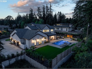 13770 Goodall Rd, Lake Oswego, OR 97034