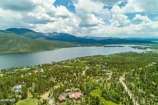 466 Golf Course Rd, Grand Lake, CO 80447