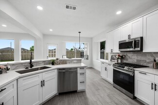 2614 Silvermeadow Dr, Houston, TX 77014