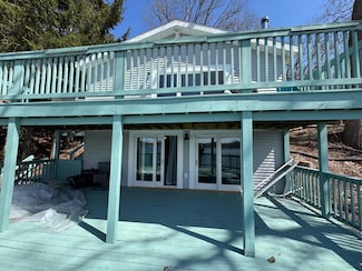 7075 N Poplar Rd, Free Soil, MI 49411
