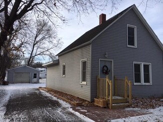 1213 14th St, Clarkfield, MN 56223