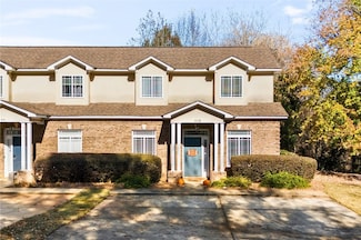 413 Jack Hampton Dr, Auburn, AL 36830