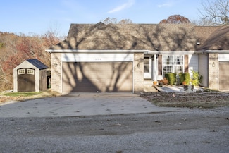 474 Woodland Dr E, Branson, MO 65616