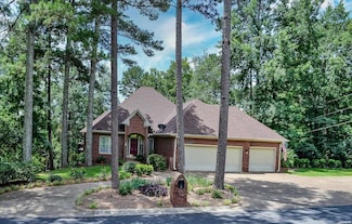 132 Parkridge St, Hot Springs National Park, AR 71901