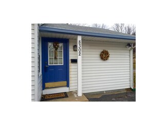 8302 Goodman St, Overland Park, KS 66212