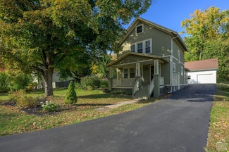 12 Market St, Athens, NY 12015