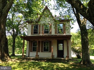 13095 S River Rd, Sumerduck, VA 22742