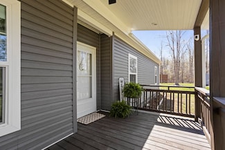140 Vera Ln, Columbus, NC 28722