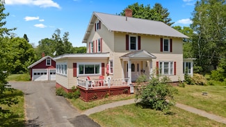 5 Alton St, Milo, ME 04463