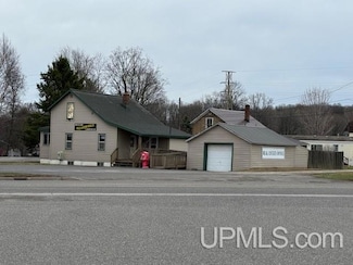 106 Sheldon Ave, Crystal Falls, MI 49920