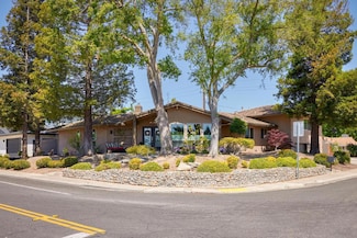 23271 S Pebble Beach Ln, Ripon, CA 95366