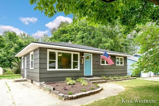 319 Lorene St, Wayland, MI 49348