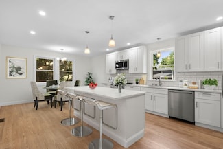 15 High Street Place, East Weymouth, MA 02189