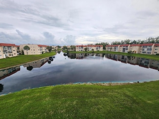 2900 Sunrise Lakes Dr W Unit 303, Sunrise, FL 33322