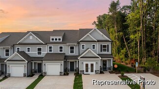 2 Saltford Ln Unit 31B, Greensboro, NC 27455