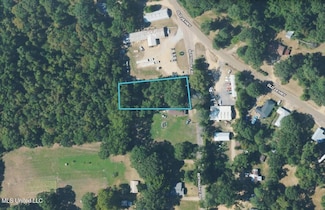2109 Berthadale Rd, McComb, MS 39648