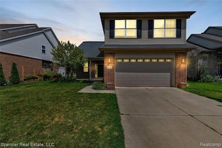 6125 Cheshire Park Dr, Clarkston, MI 48346