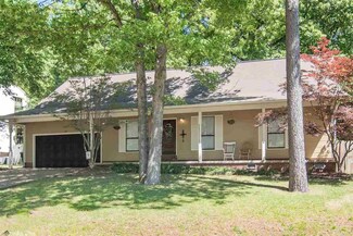 31 Morrison Ct, Little Rock, AR 72212