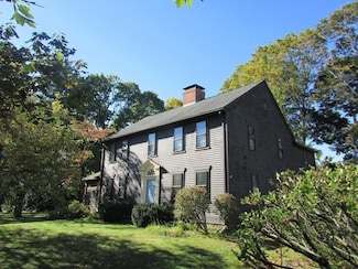 678 N Main St, Attleboro, MA 02703