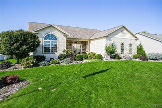 8227 Fuchsia Path, Clay, NY 13041